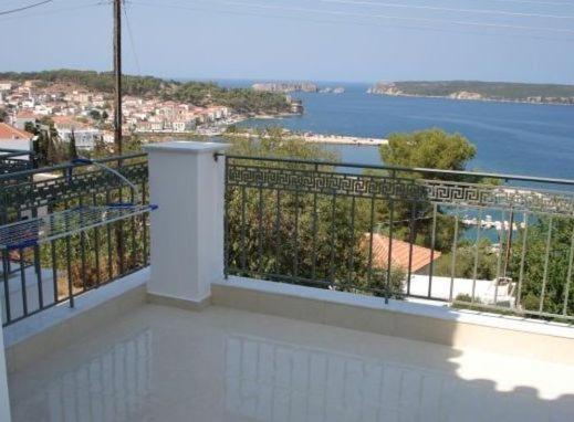 Hotel Anezina Pylos Exterior foto