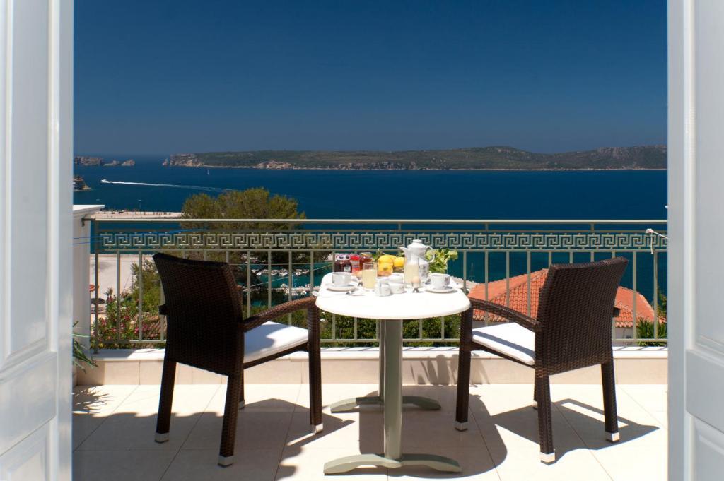 Hotel Anezina Pylos Exterior foto